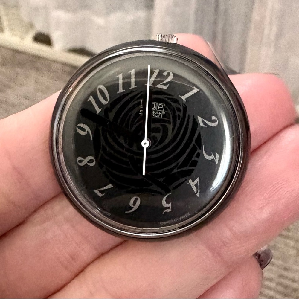 VINTAGE POP SWATCH  "MONDFINSTERNIS"  90’s ⭐️ NOT WORKING ⭐️ for parts/collect